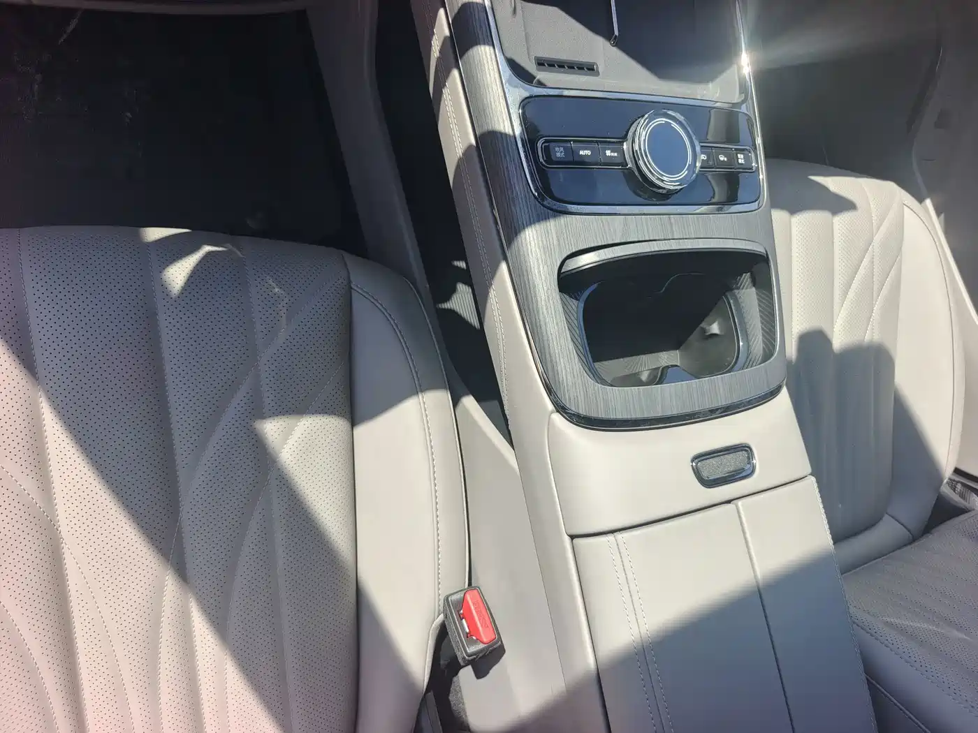 Geely Galaxy Galaxy Xingyao 8 2025 2025 130km EM-P Explorer Edition