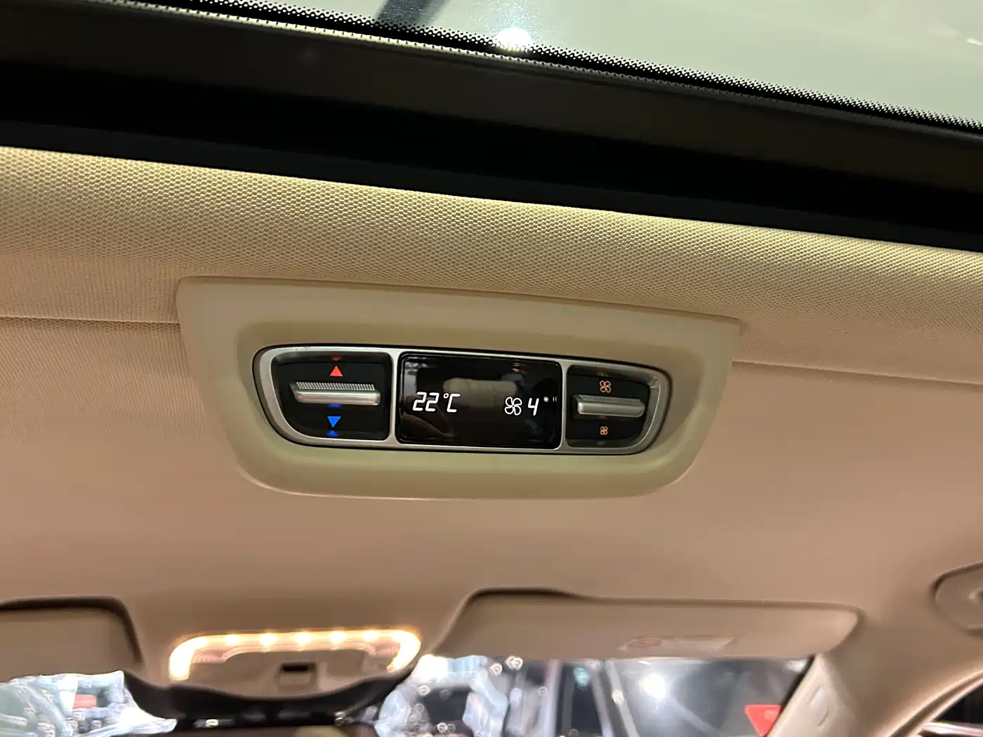 Mercedes-Benz V-Class 2017 2016 V 260 L Premium Long