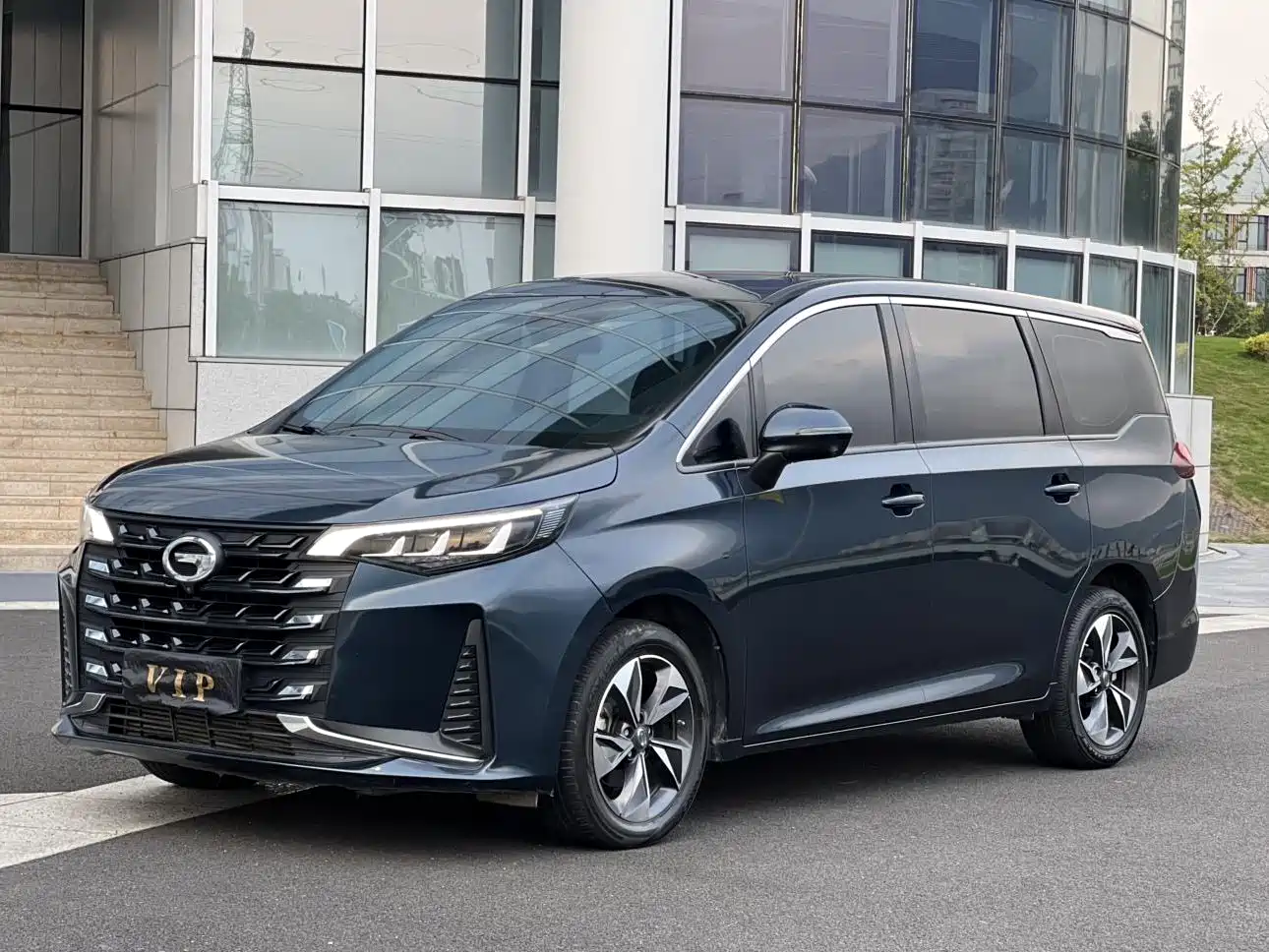 GAC Trumpchi Trumpchi M6 2023 PRO 270T DCT Elite Edition