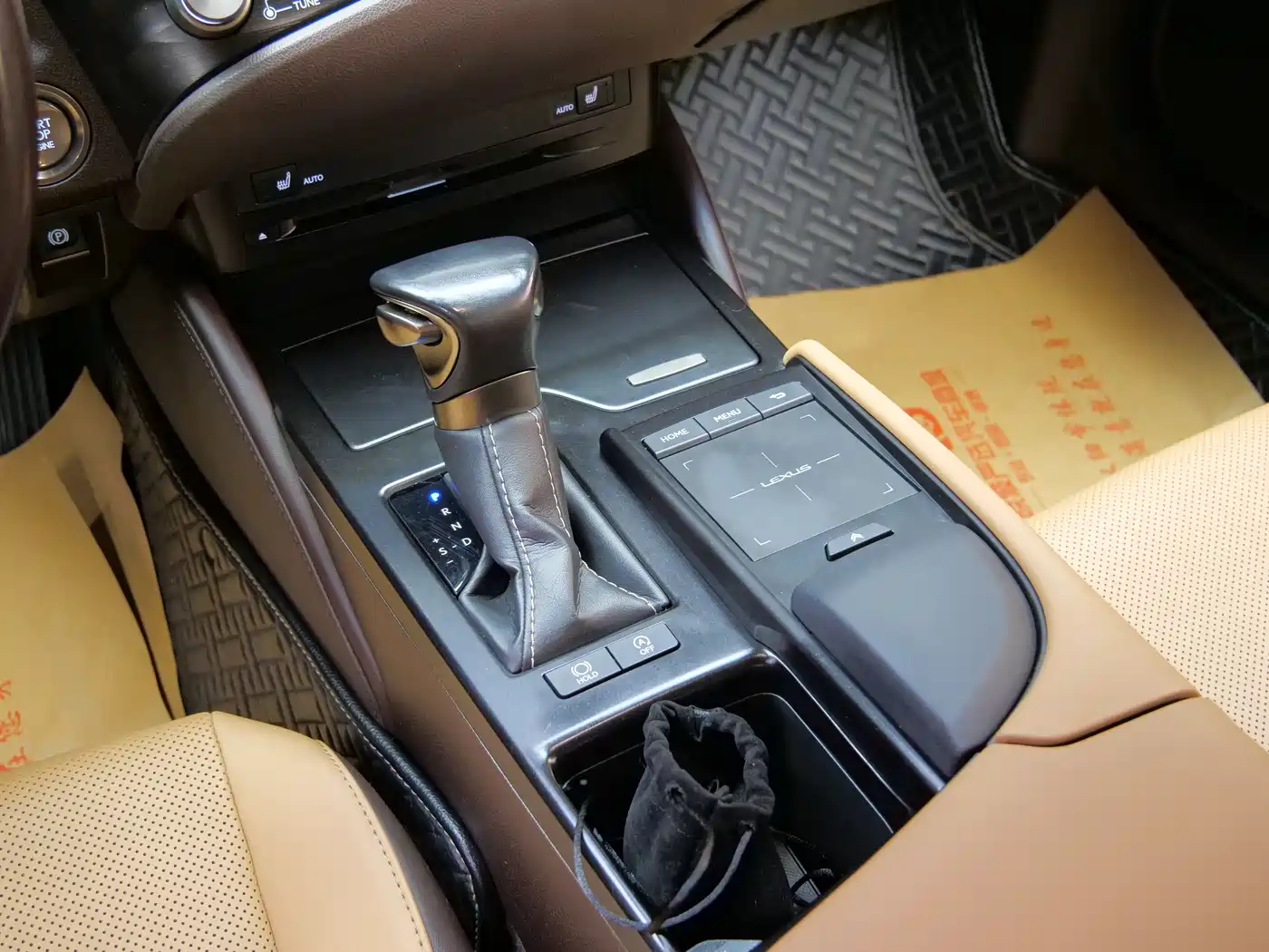 Lexus ES 2020 Model 260 Excellence Edition China V фото 6