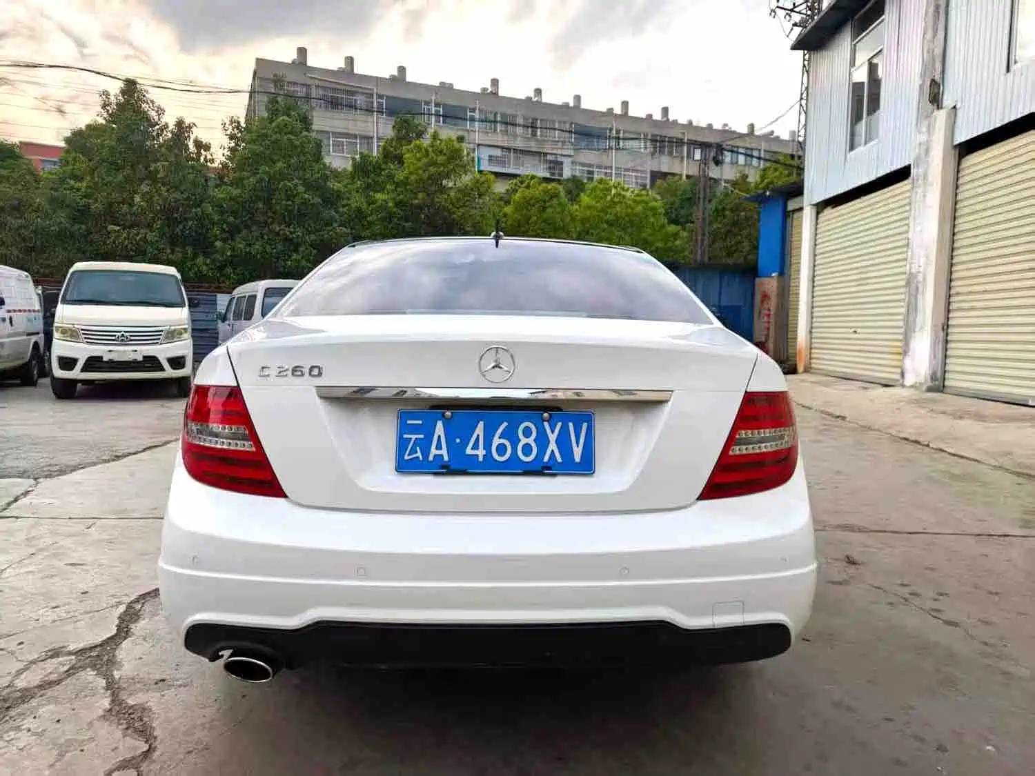 Фото 14 - Mercedes-Benz C-Class