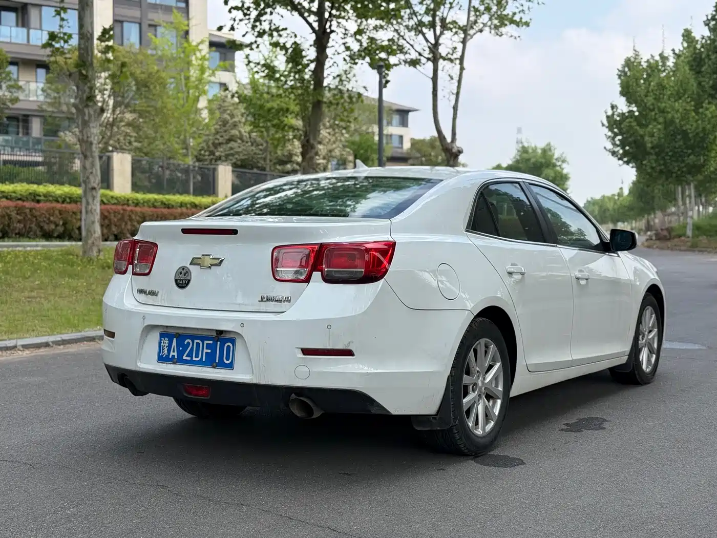 Chevrolet Malibu 2013 2.0L Automatic Luxury Edition фото 9