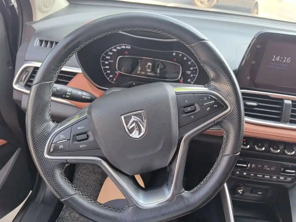 Baojun 510 2019 2019 1.5L Manual Comfort China V