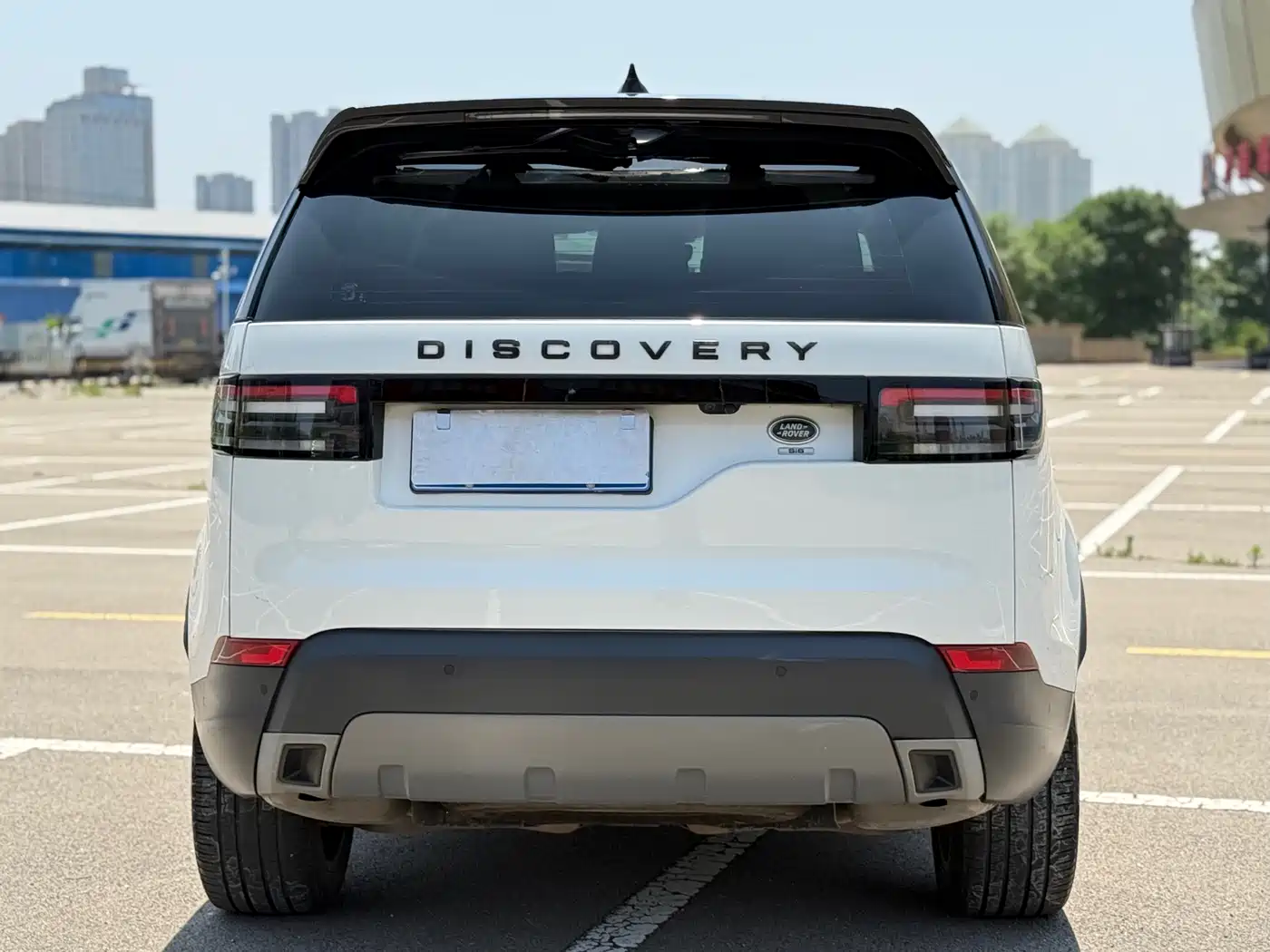 Фото 11 - Land Rover Discovery