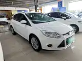 Фото 4 - Ford Focus