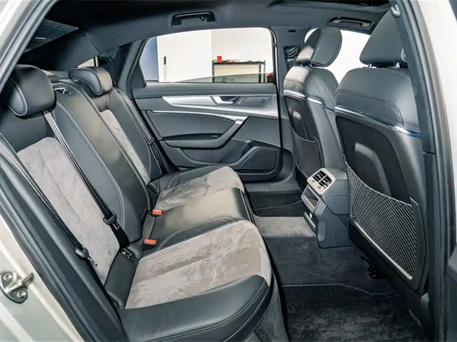 Audi A6L 2019 40 TFSI Luxury Dynamic фото 19
