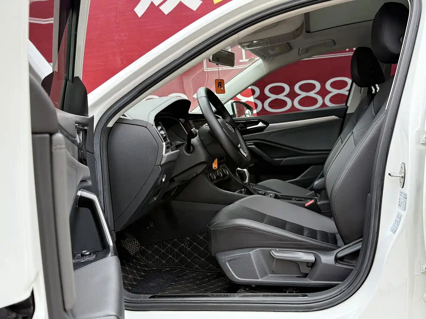 Volkswagen Sagitar 2019 200TSI DSG Comfort Edition China VI фото 4