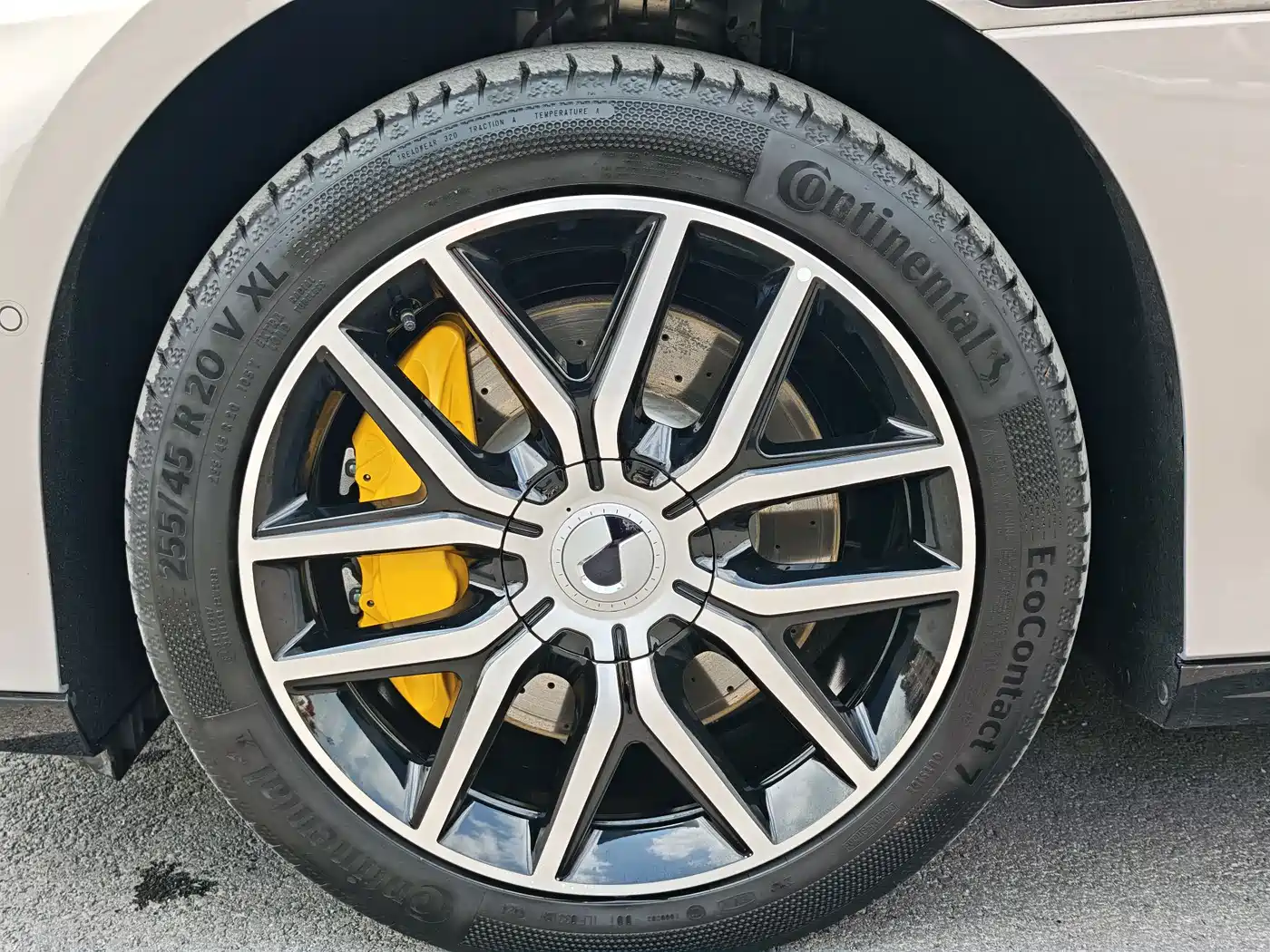 Denza Z9GT 2024 Model 1100 AWD Max Edition фото 5