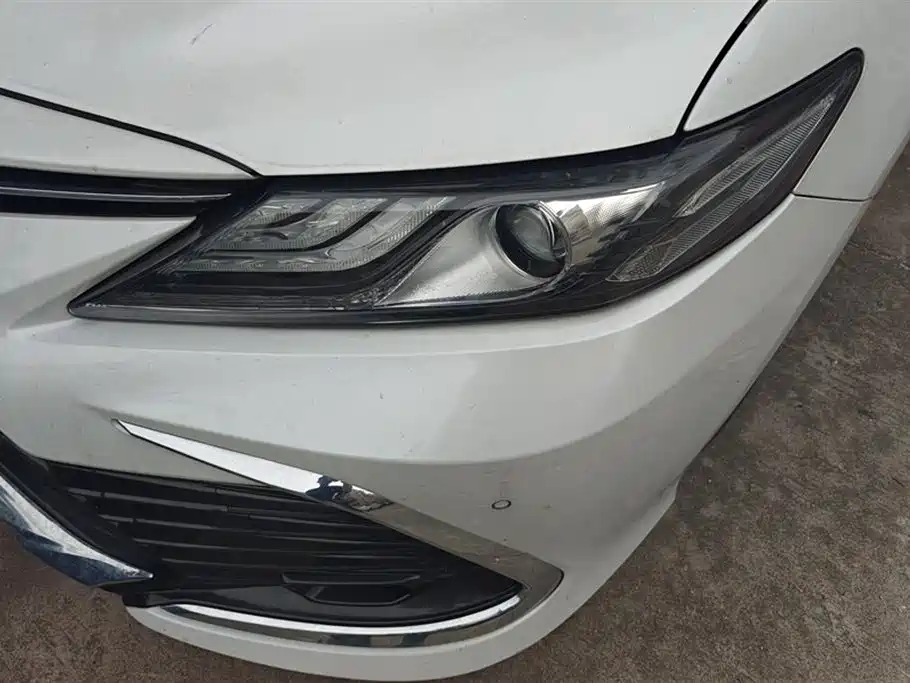 Toyota Camry 2023 2.5G Luxury Edition фото 5