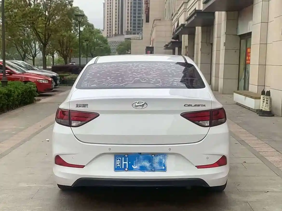 Hyundai Elantra 2017 1.6L Automatic Joy Value GLS фото 5
