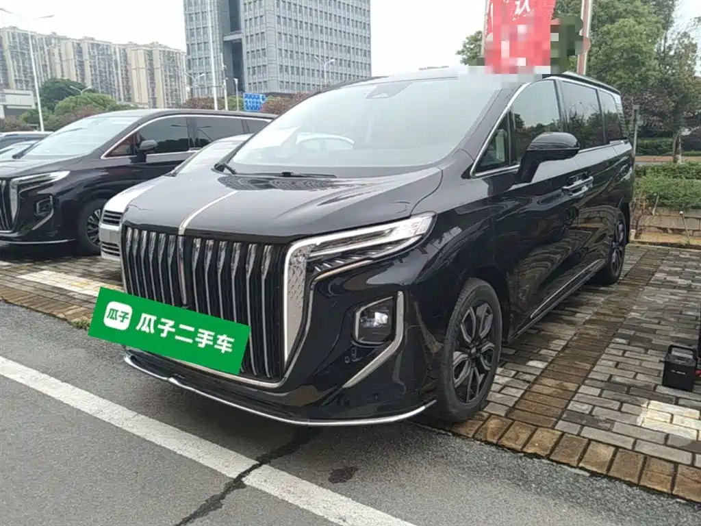 Hongqi HQ9 2023 2.0T Smart Connect Flag Enjoy Edition