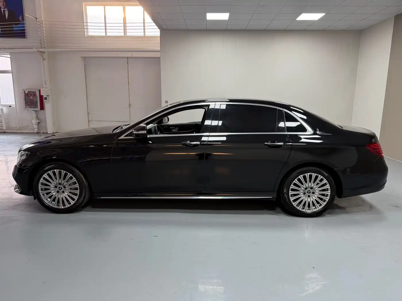 Mercedes-Benz E-Class 2019 Facelift E 300 L Sport Fashion фото 7