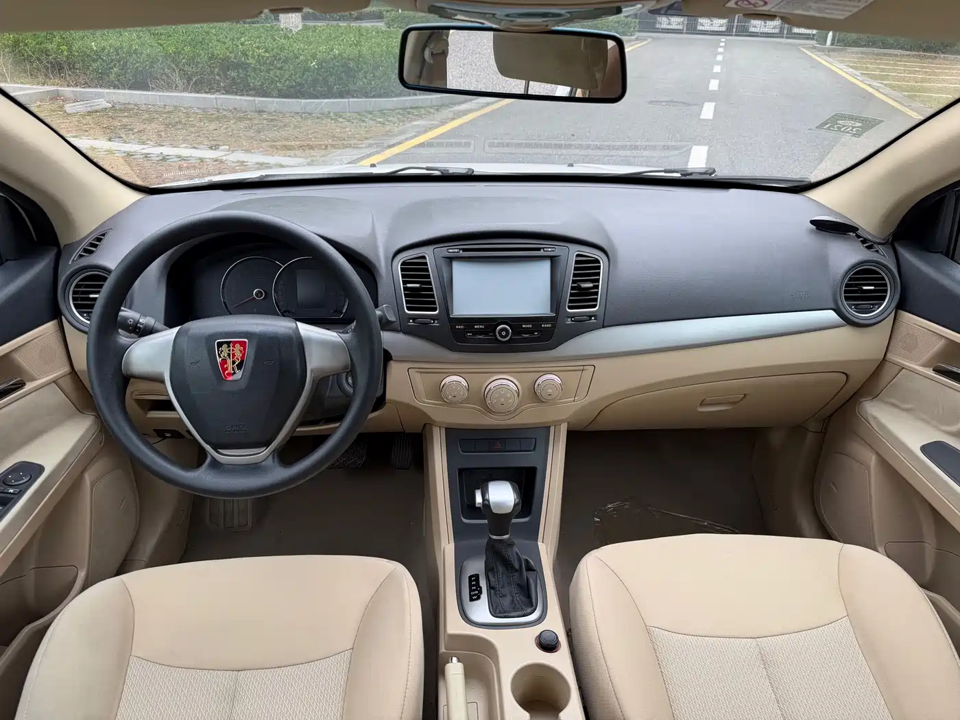 Roewe 350 2015 2014 1.5L Automatic Express Edition