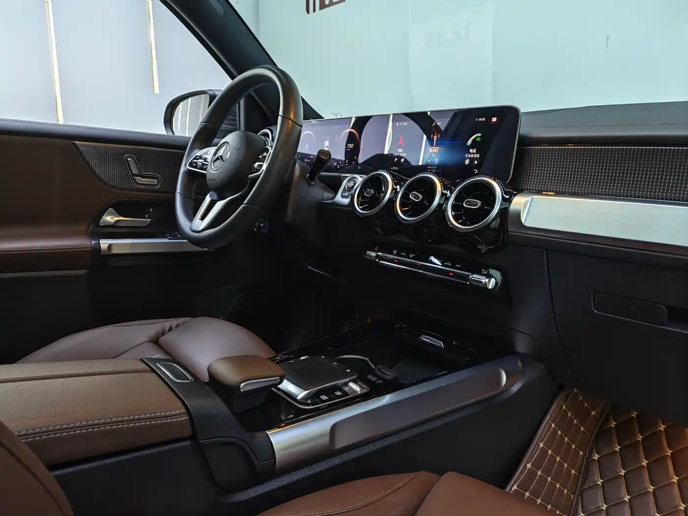 Mercedes-Benz GLB 2020 GLB 200 Dynamic фото 6