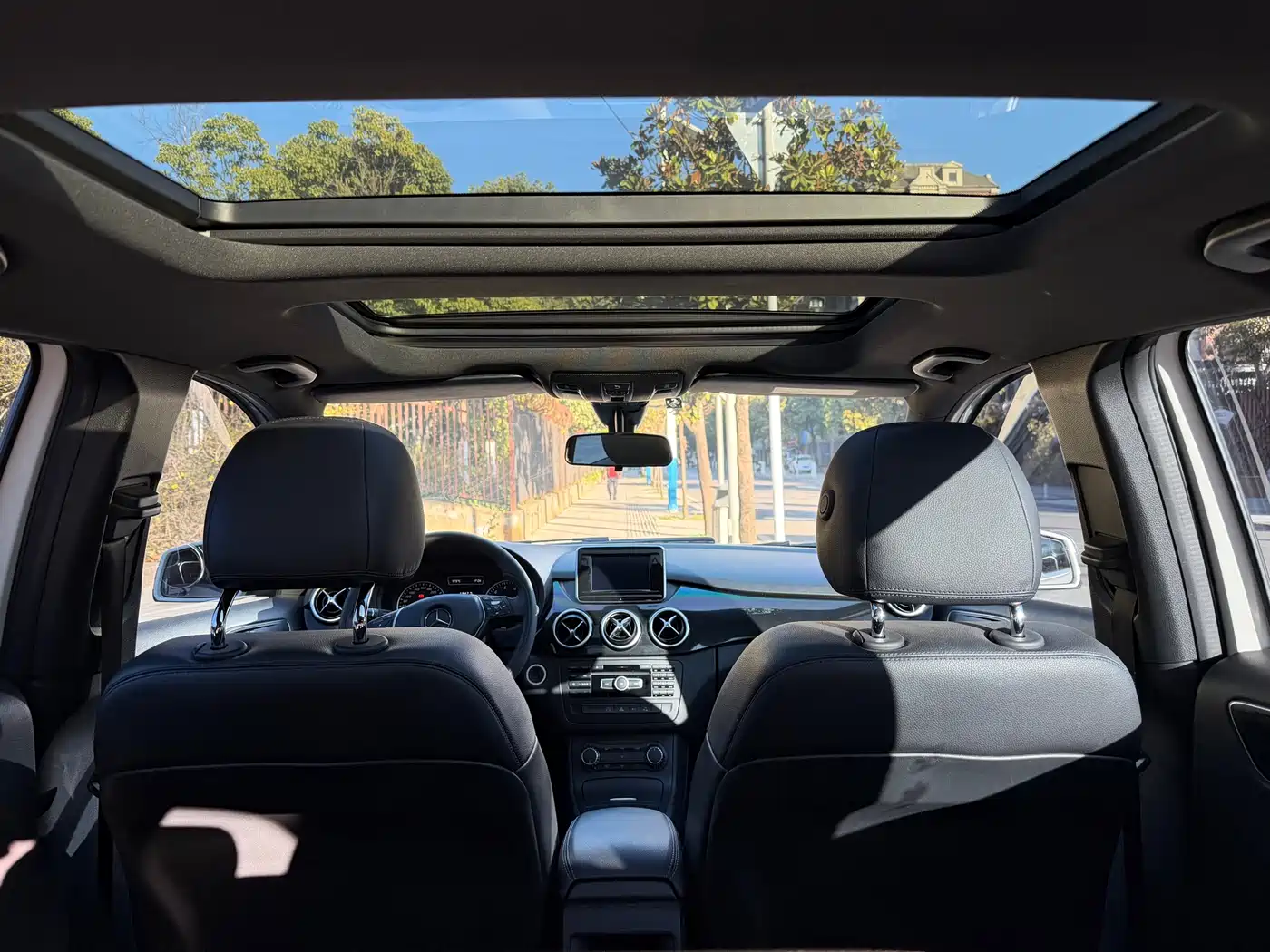 Mercedes-Benz B-Class 2012 B 180 фото 14