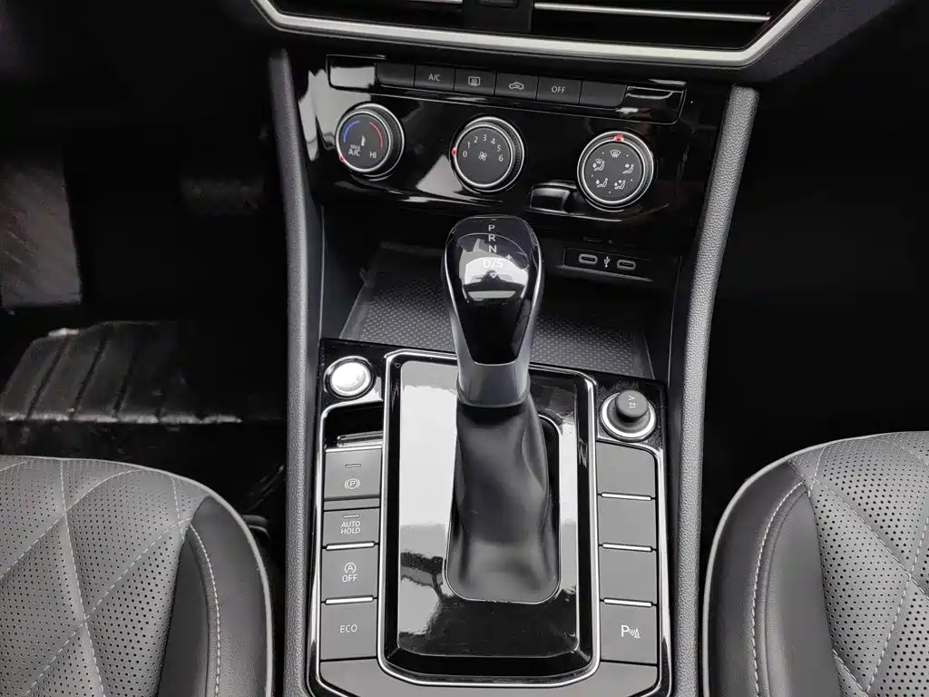 Volkswagen Sagitar, миниатюра 13