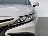 Фото 12 - Toyota Camry