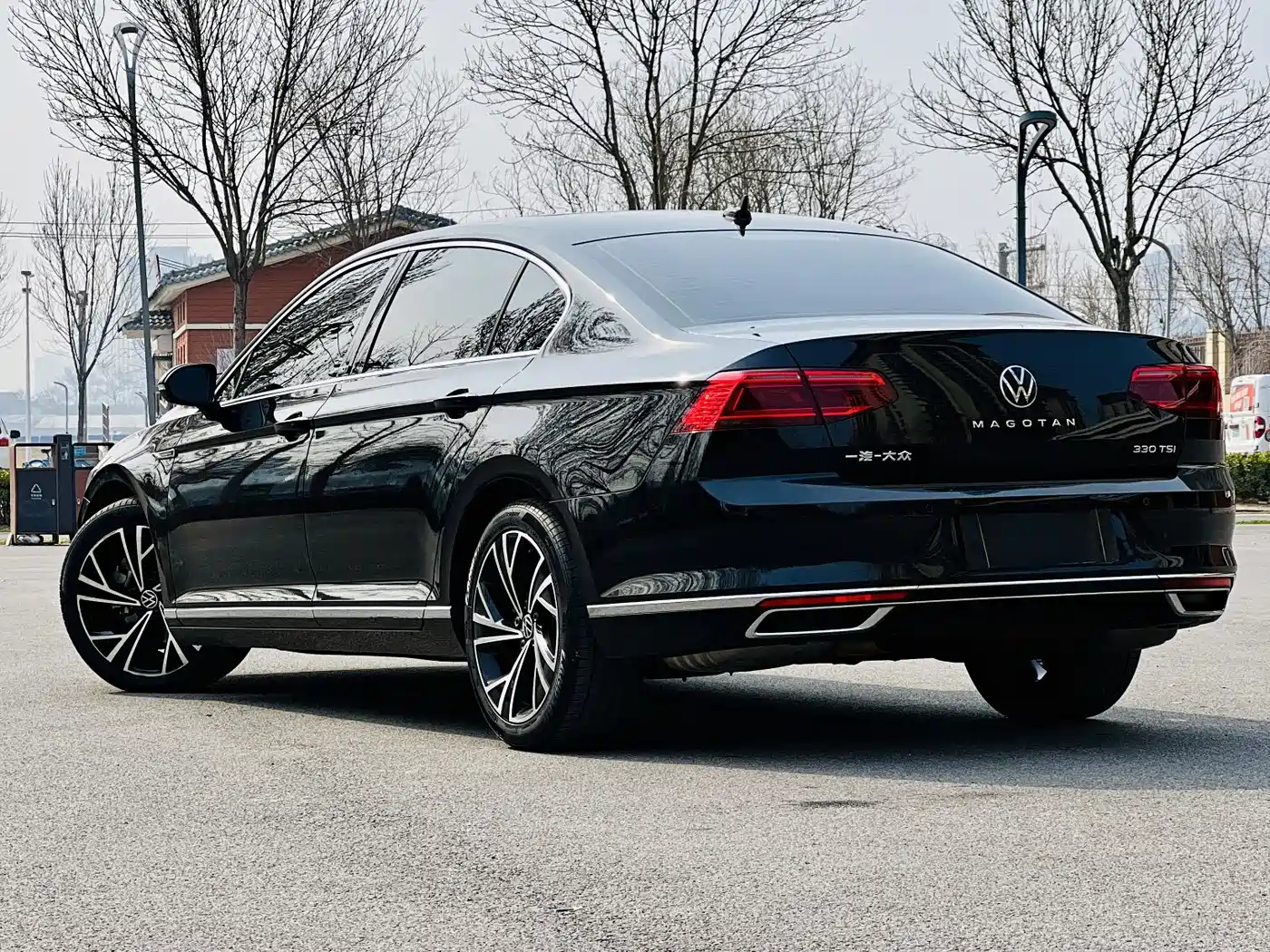 VOLKSWAGEN MAGOTAN