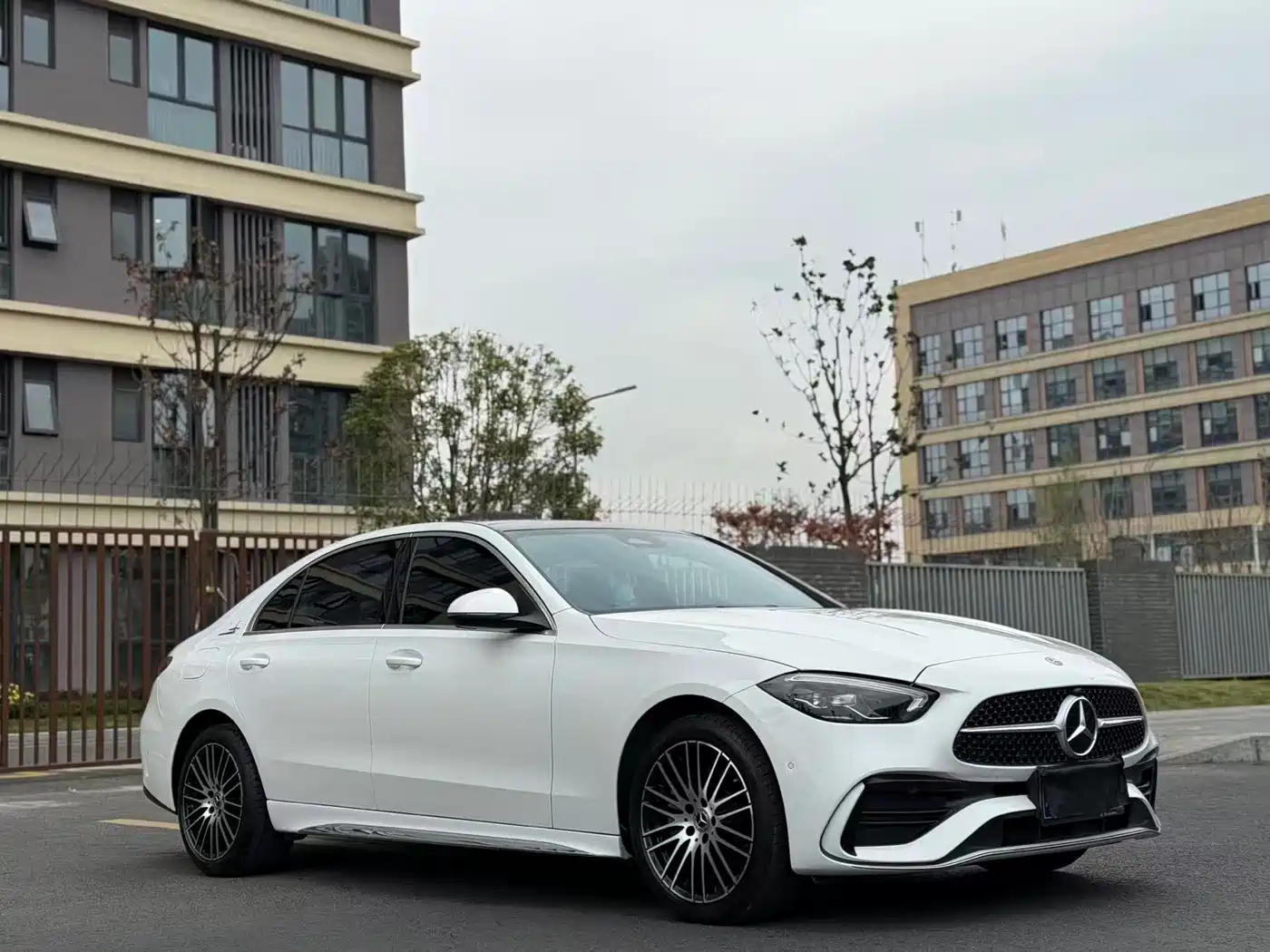 Mercedes-Benz C-Class 2022 Facelift C 260 L фото 3