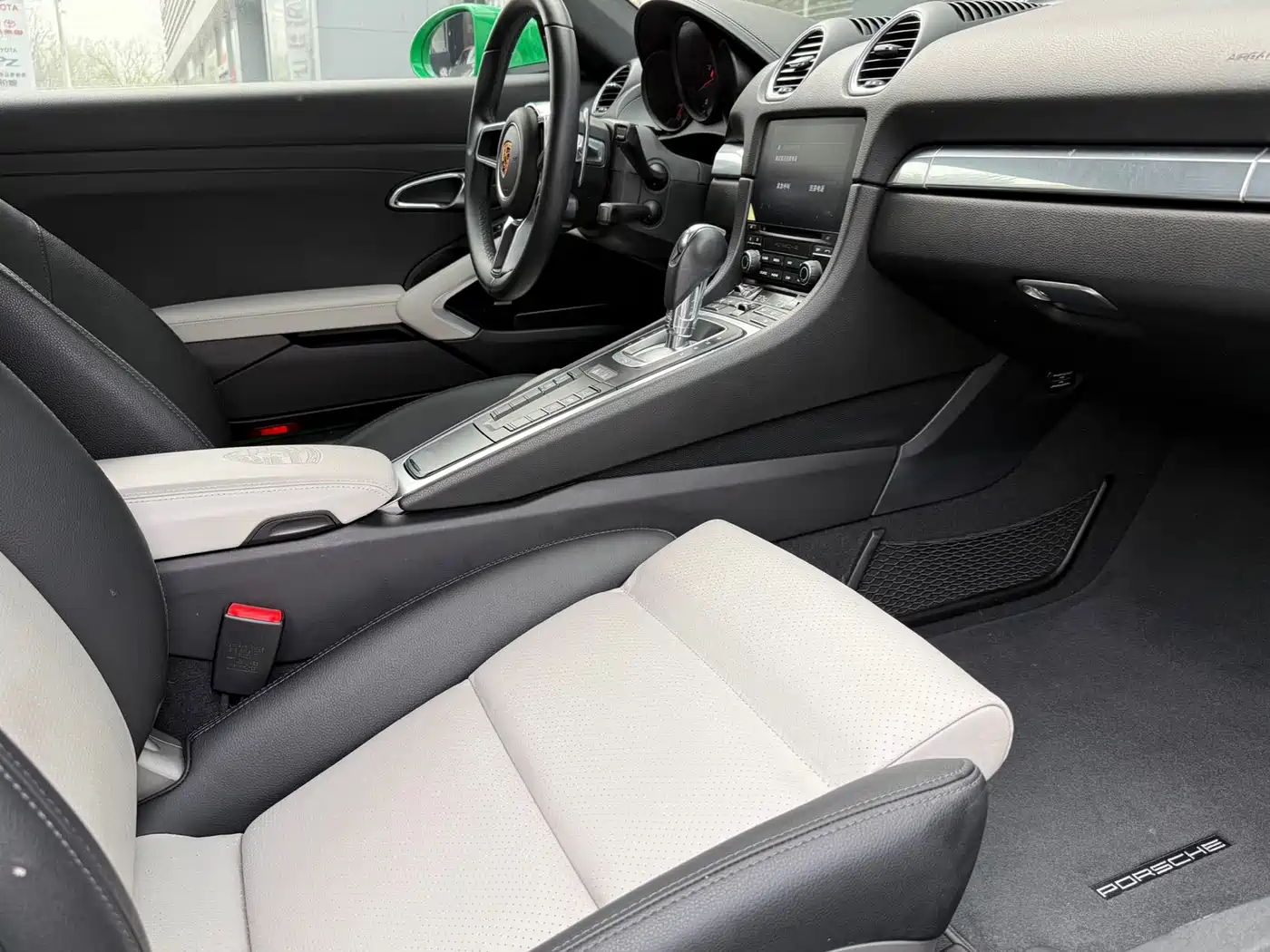 Porsche 718 2020 Cayman 2.0T фото 11