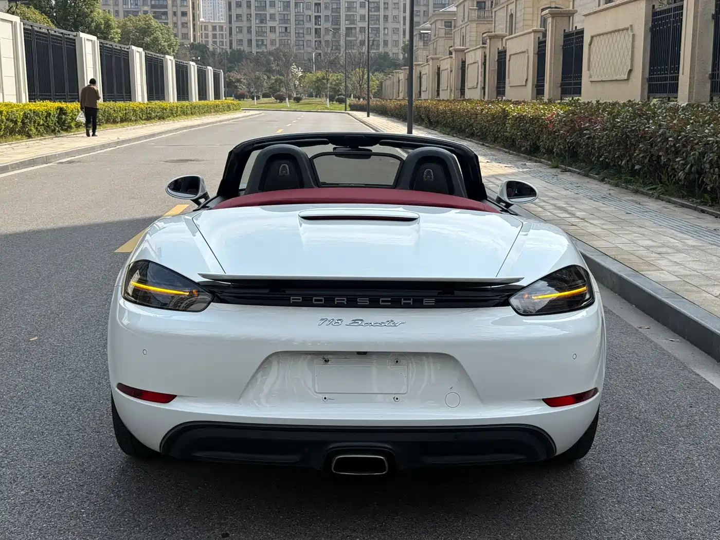 Porsche 718 2018 Boxster 2.0T фото 11