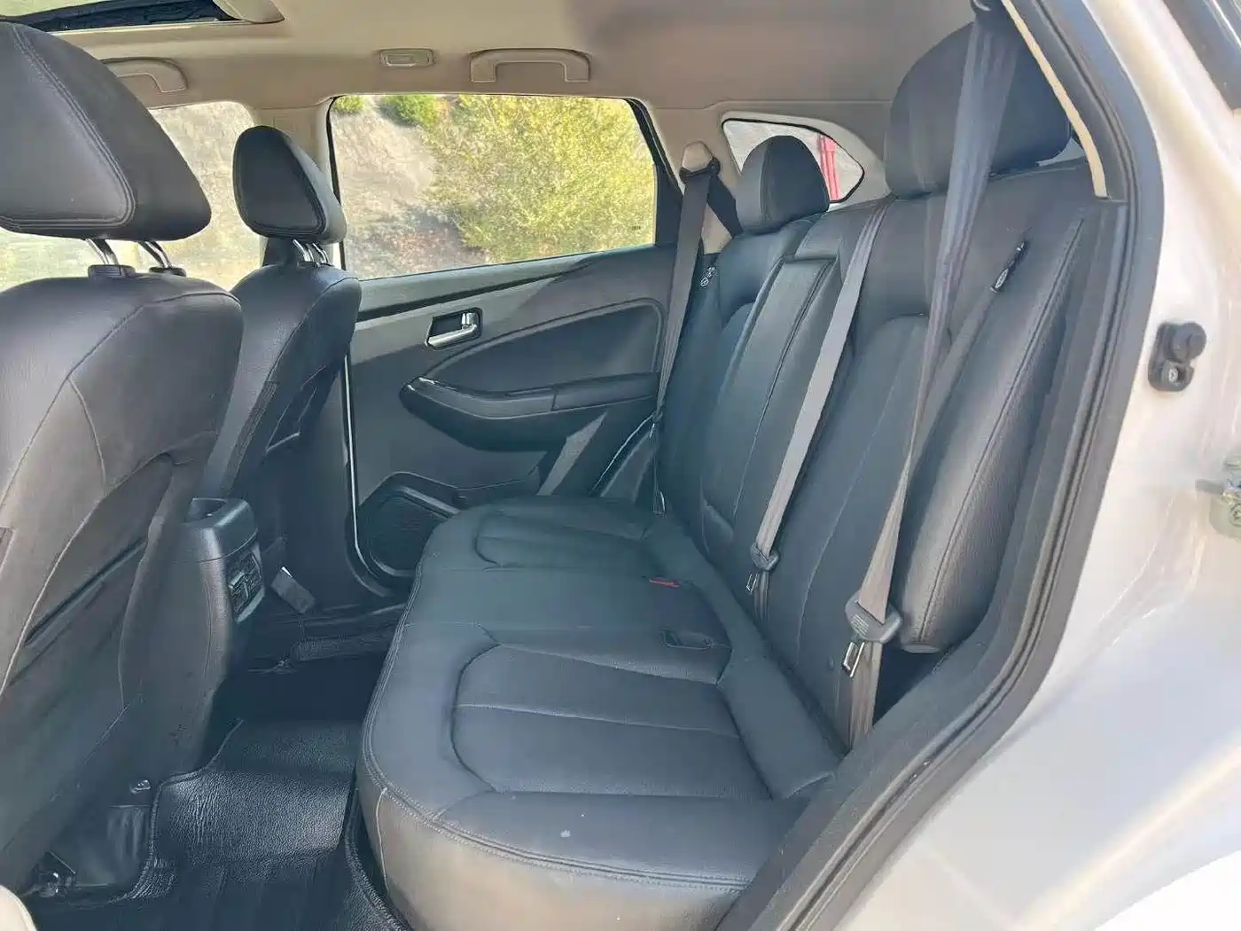 Venucia T70 2015 2015 2.0L CVT Smart Edition