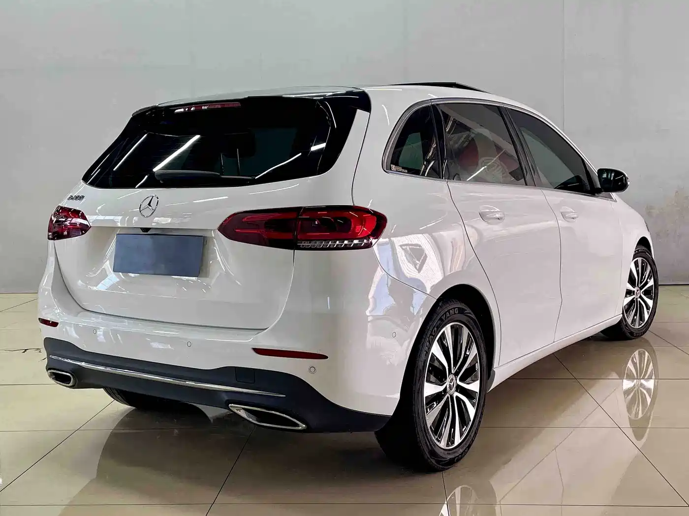 Mercedes-Benz B-Class 2022 2022 Facelift B 200 Sporty