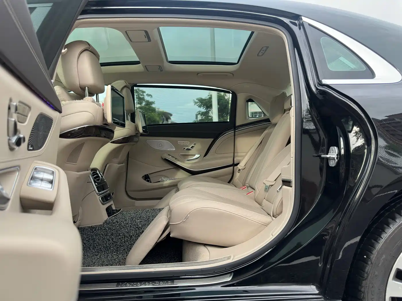Mercedes-Benz Maybach S-Class 2015 2015 S 400 4MATIC