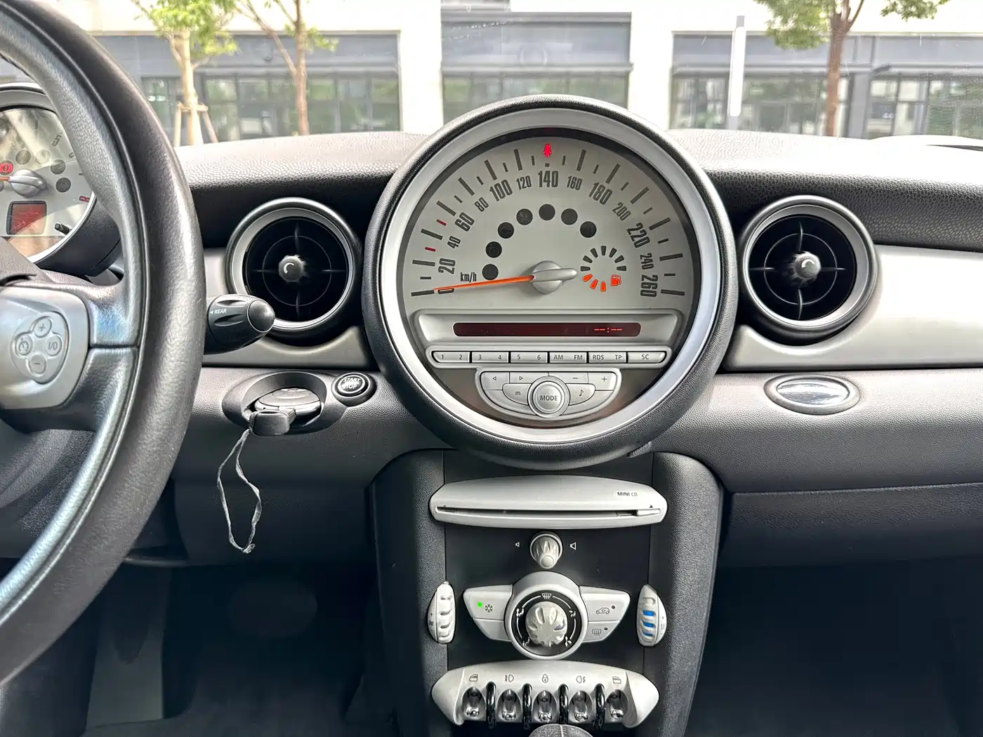 MINI MINI 2010 2007 Model 1.6L COOPER Excitement