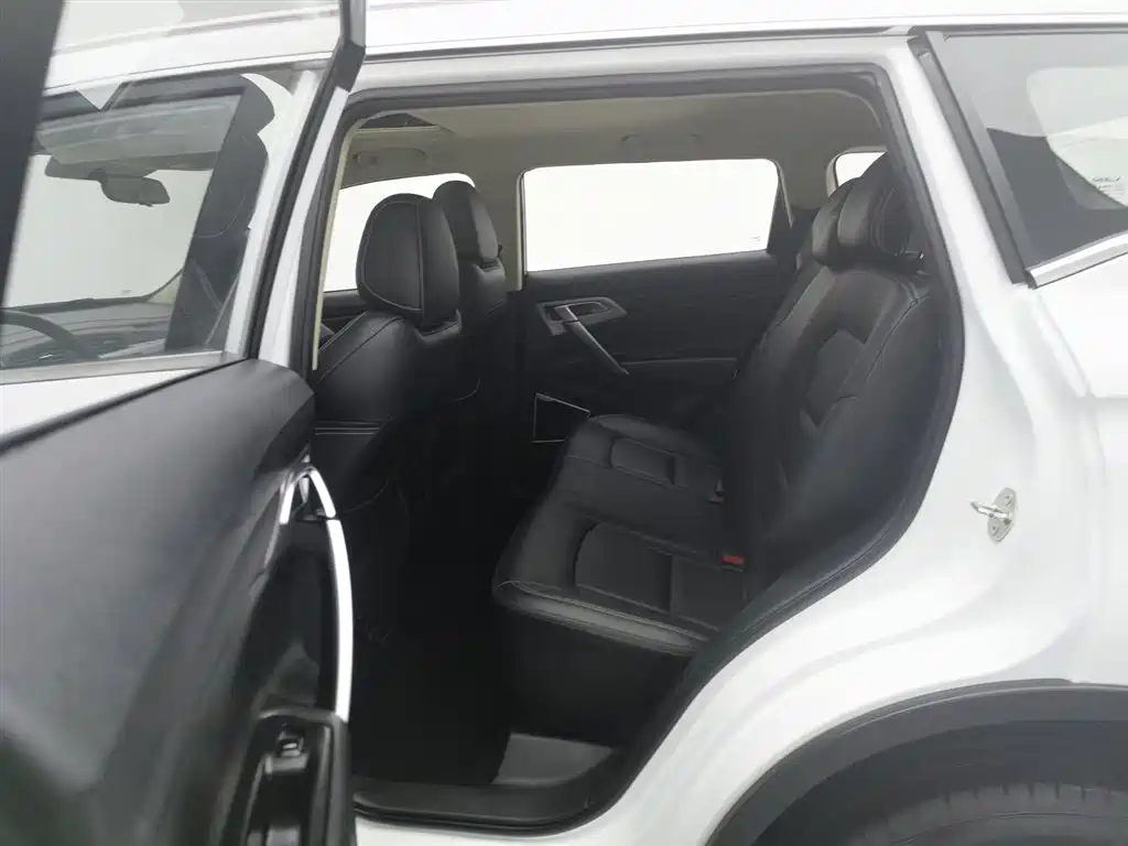 GEELY AUTOMOBILE BOYUE