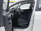 Фото 9 - Buick Encore