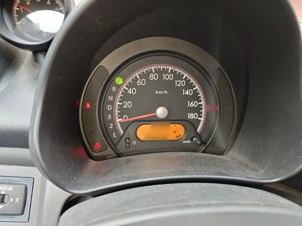 Suzuki Alto 2014 2013 1.0L Automatic Deluxe