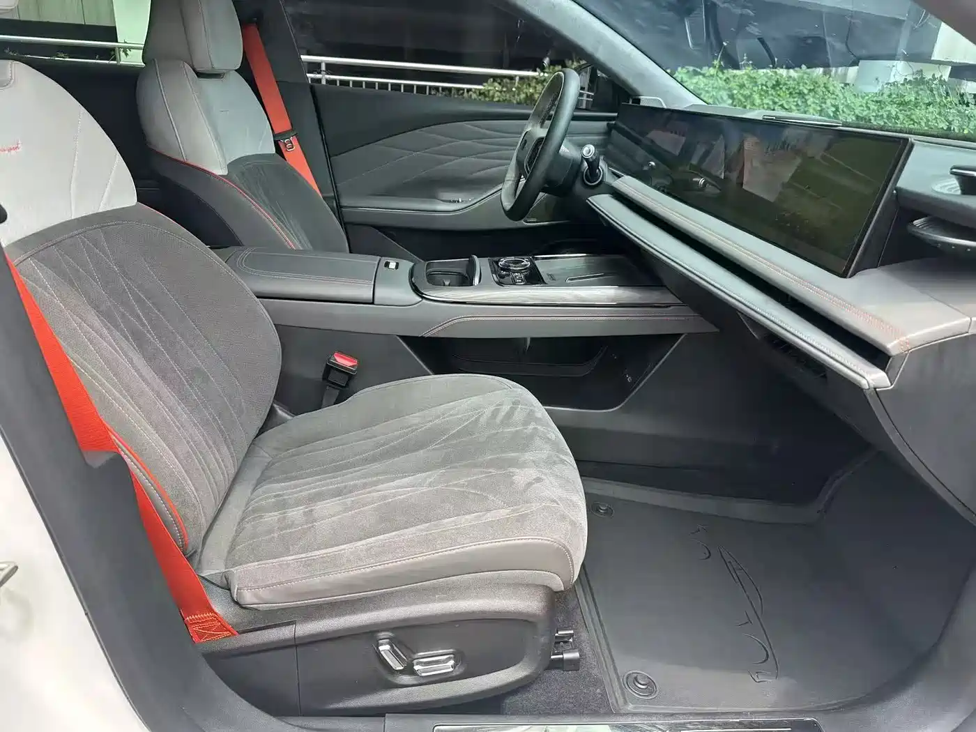Geely Galaxy Galaxy E8 2025 2025 620km AWD Starship LiDAR Smart Drive Edition