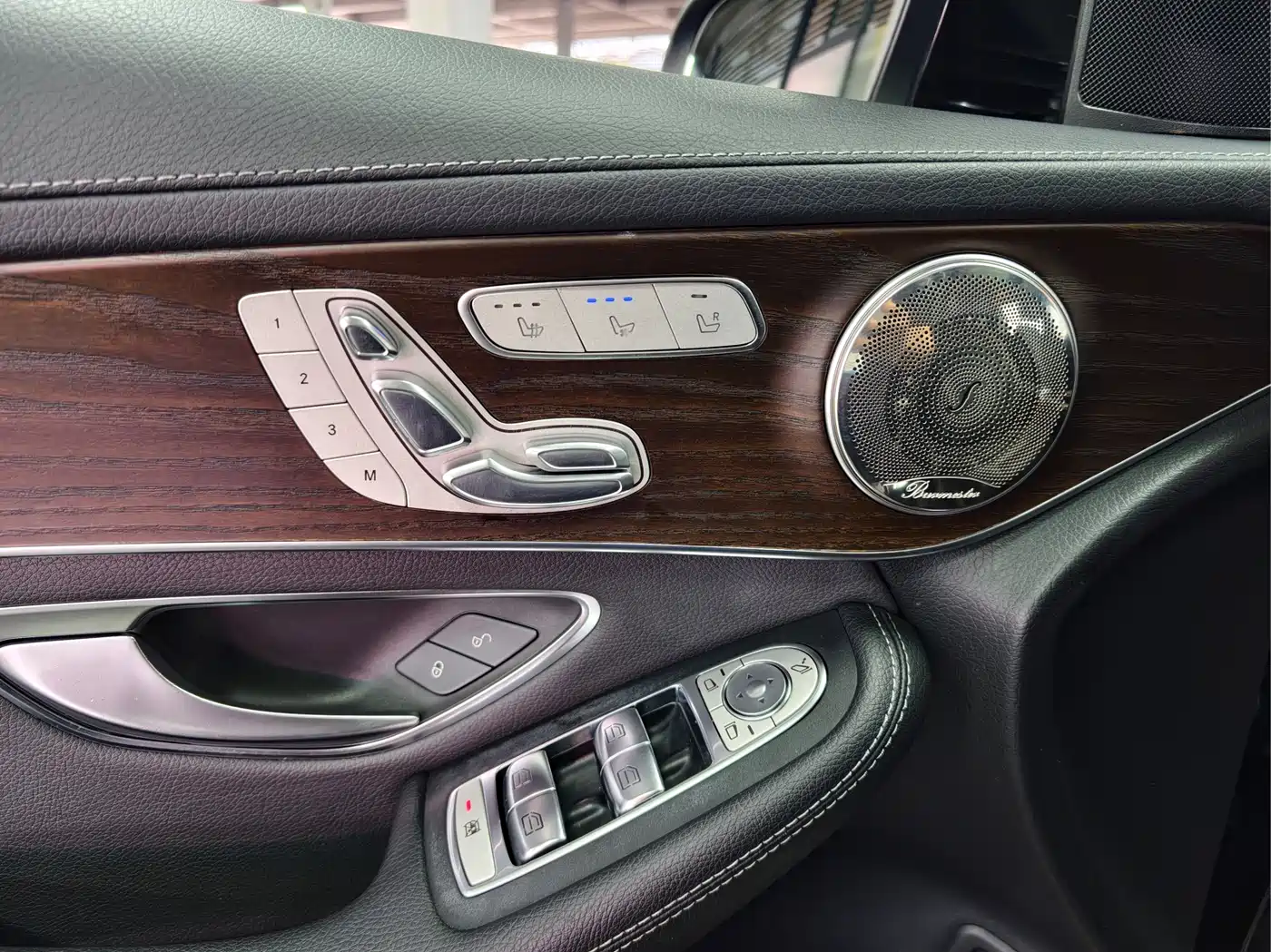 Mercedes-Benz GLC 2021 GLC 260 L 4MATIC Luxury фото 6