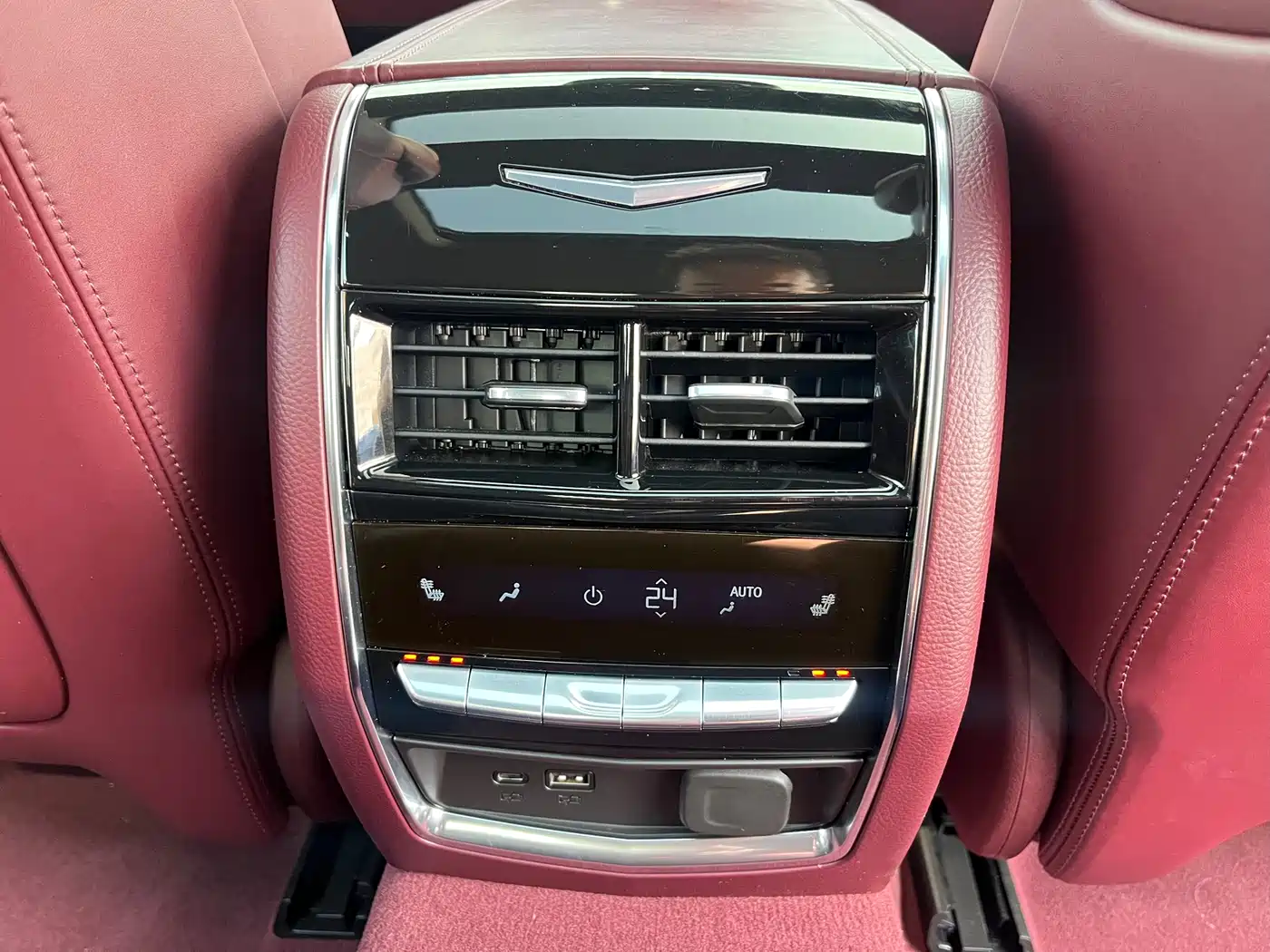 Cadillac CT6 2023 28T Platinum Model фото 21