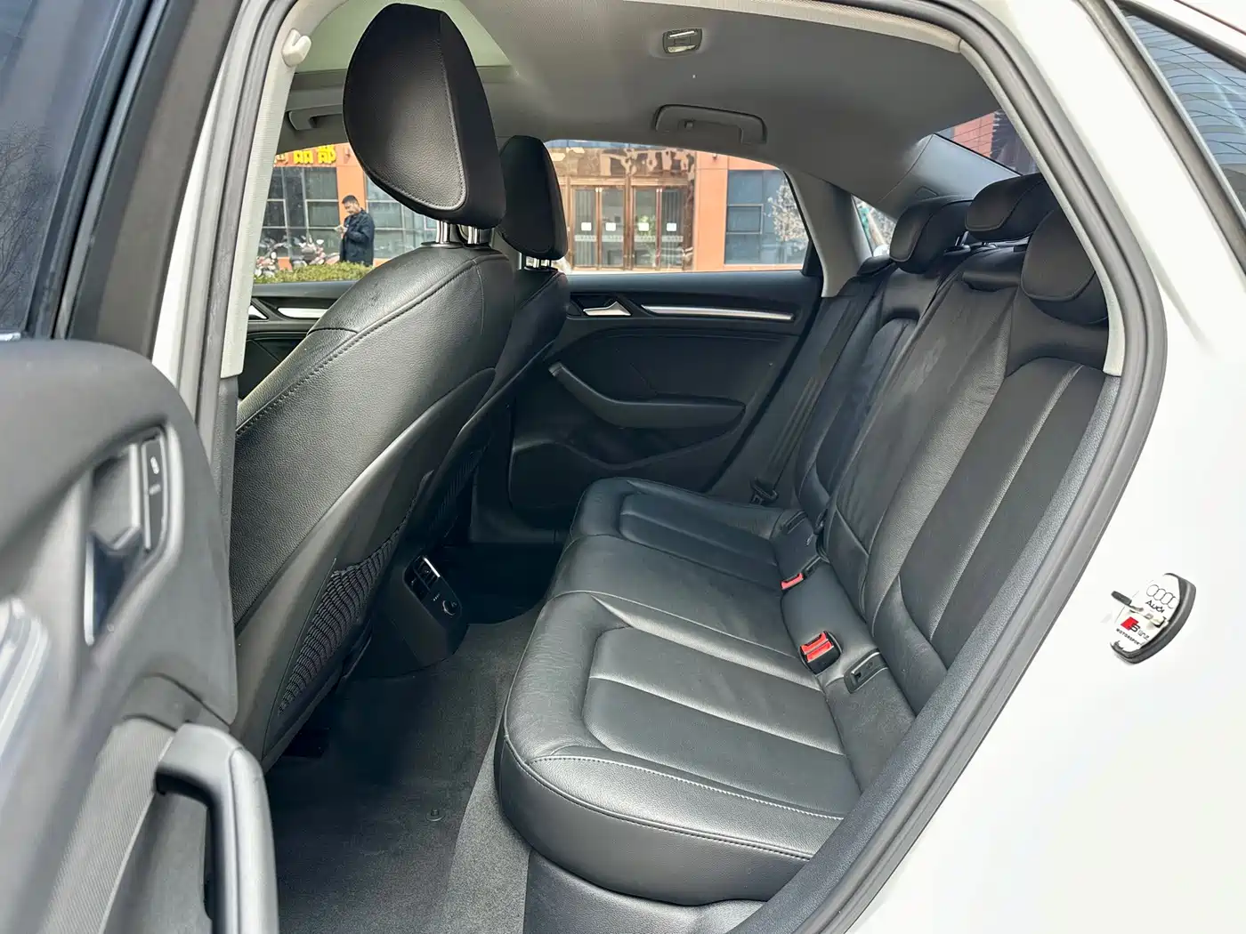 Audi A3 2015 Limousine 35 TFSI Millionth Anniversary Intelligent Leader Type фото 9