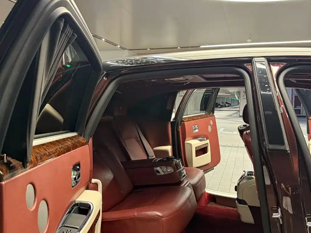 Rolls-Royce Ghost 2015 2014 6.6T Extended Edition