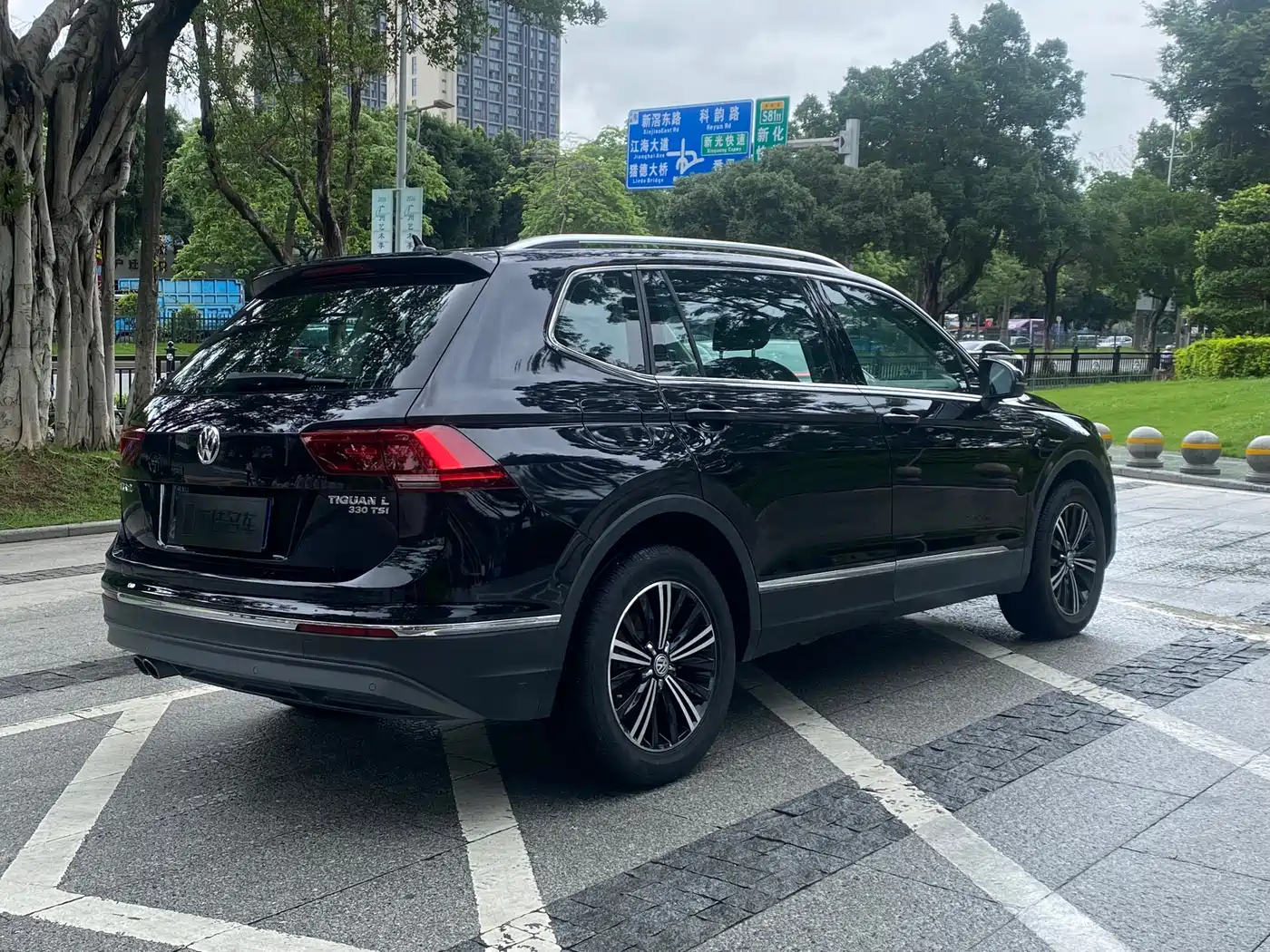 Volkswagen Tiguan L 2018 Facelift 330TSI Automatic 2WD Flagship Edition фото 25