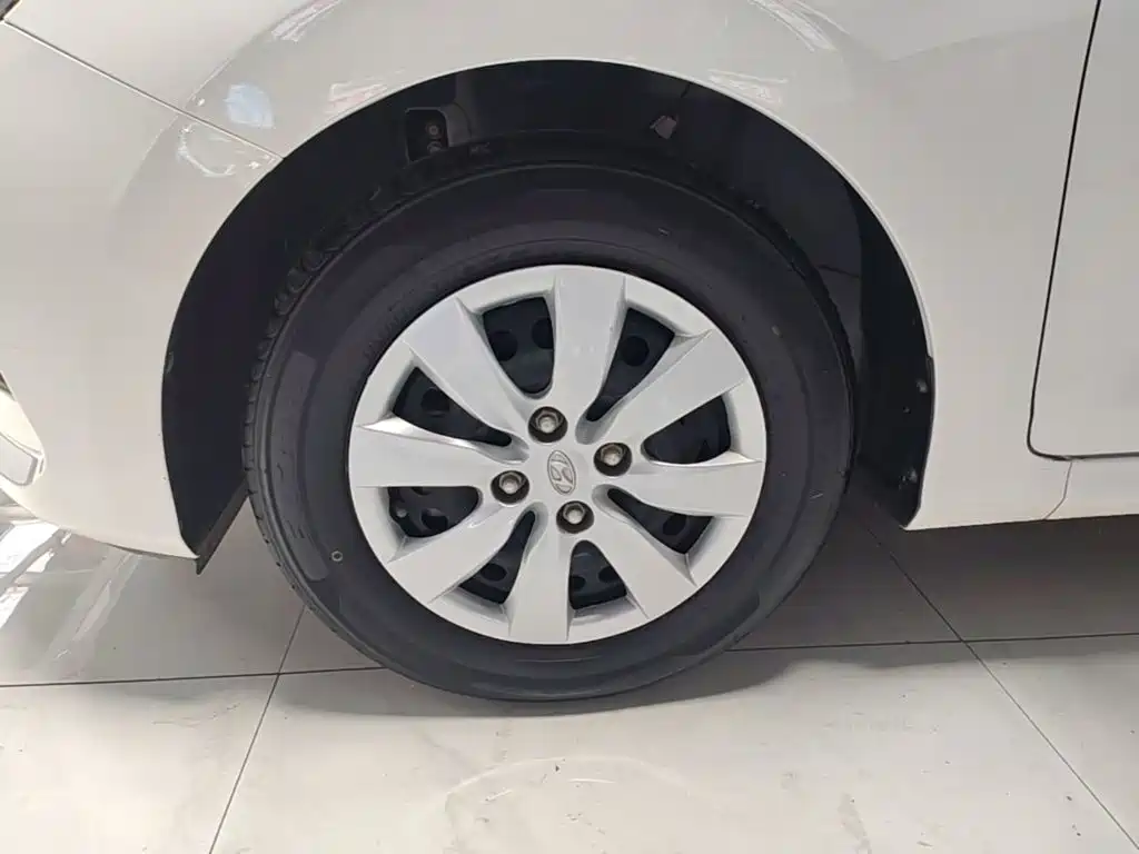 Hyundai Verna 2021 2020 1.4L Manual GL Renewal Edition