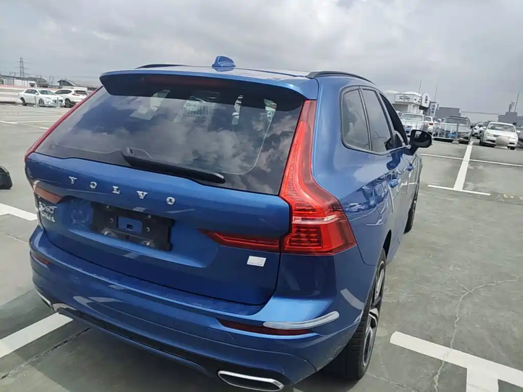 Volvo XC60 Plug-in Hybrid 2021 2021 T8 E-Drive Hybrid Inscription Sport