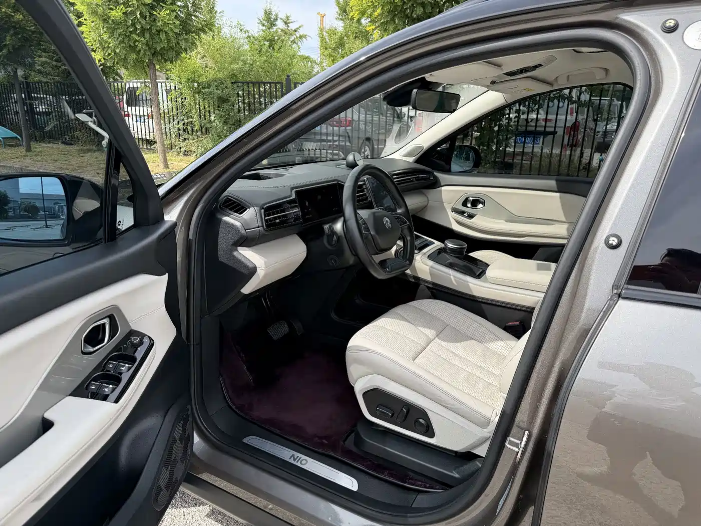 NIO ES8 2018 2018 Founder Edition