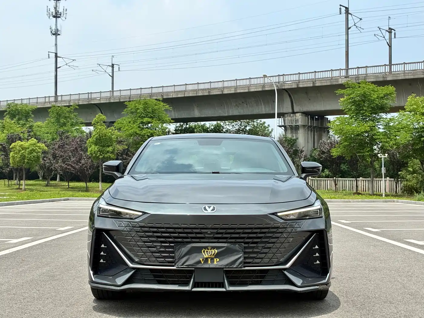 CHANGAN UNI-V