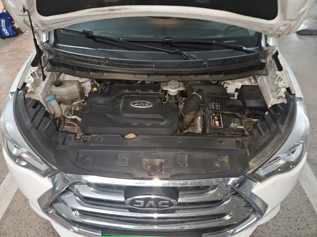 JAC Refine S3 2017 2017 1.6L CVT Luxury Smart