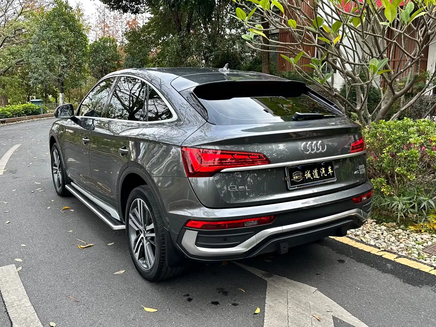 Audi Q5L Sportback 2021 45 TFSI Luxury фото 2
