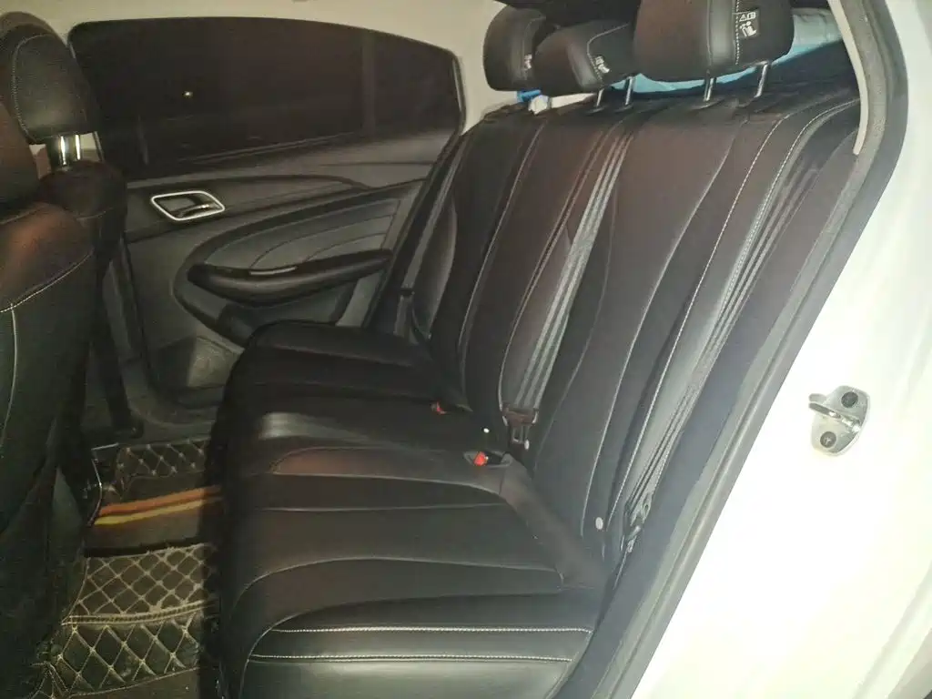 Roewe i5 2019 2019 1.5L Auto 4G Langhao Edition