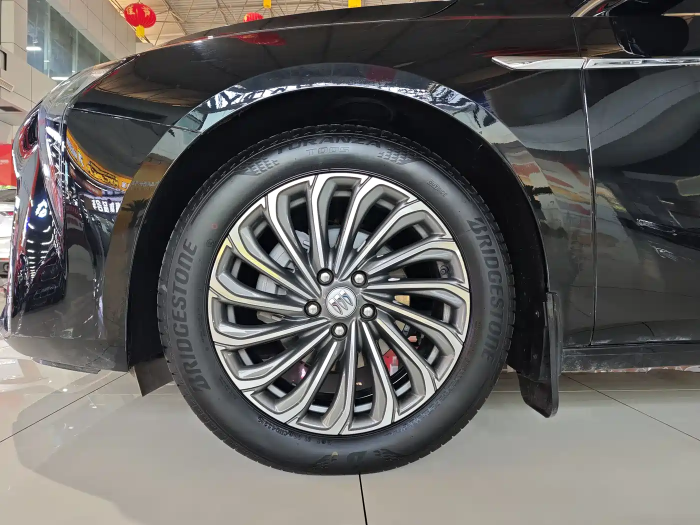 BUICK LACROSSE