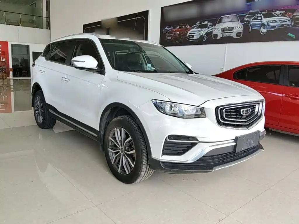 Фото 4 - Geely Boyue