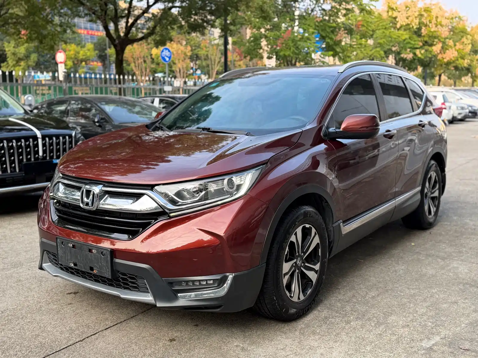 Фото 1 - Honda CR-V