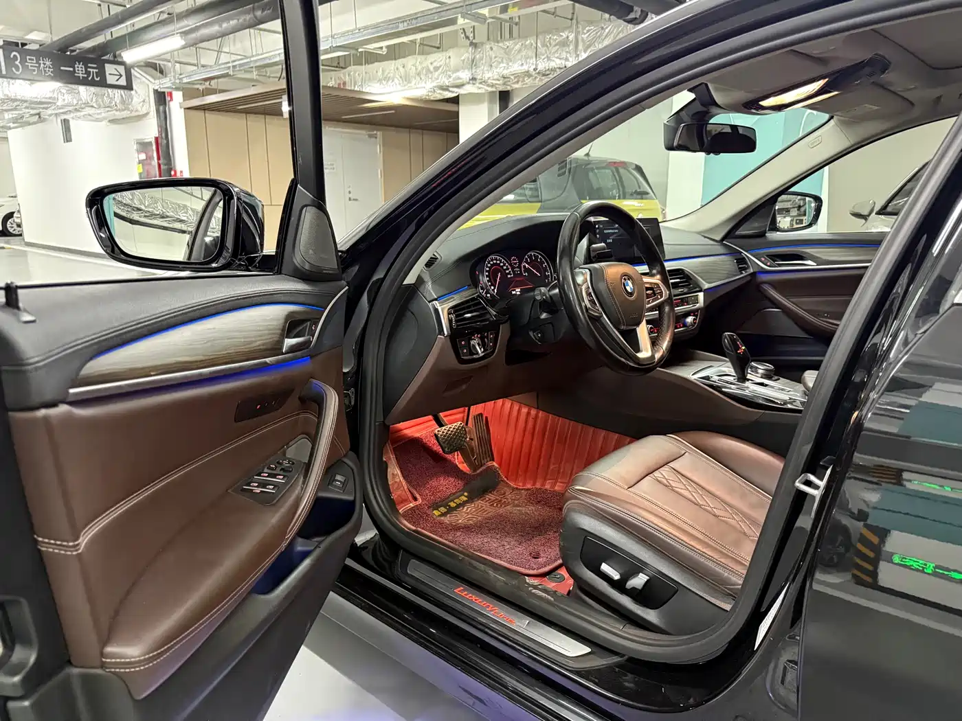 BMW 5 Series 2018 530Li Exclusive Luxury Package фото 7
