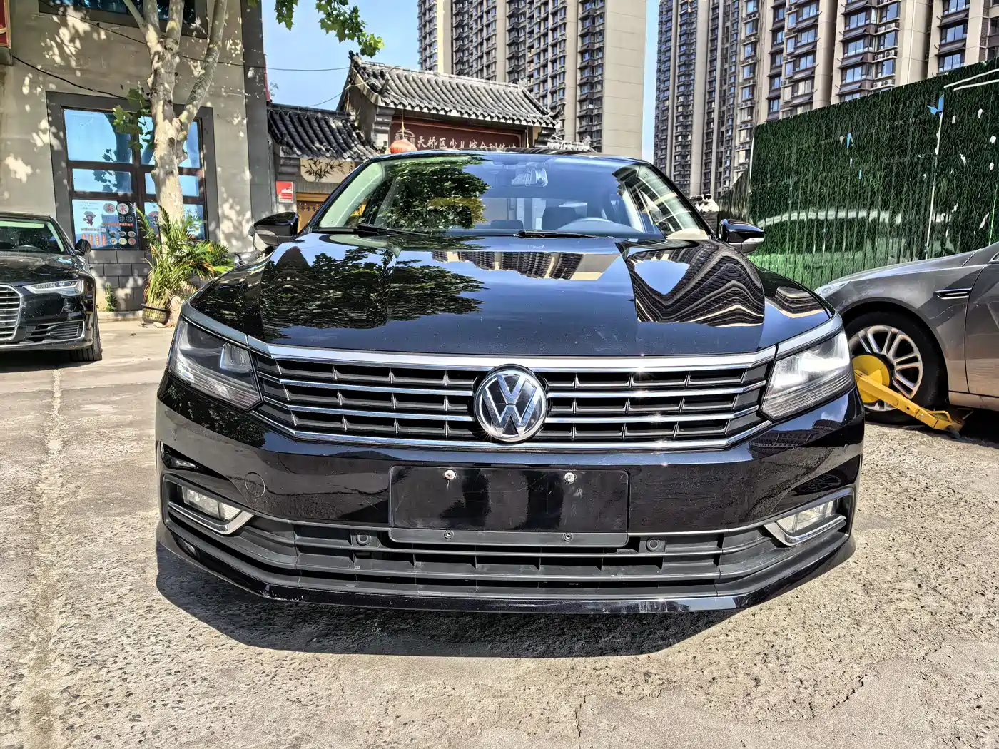 Volkswagen Passat 2017 330TSI DSG Prestige фото 2
